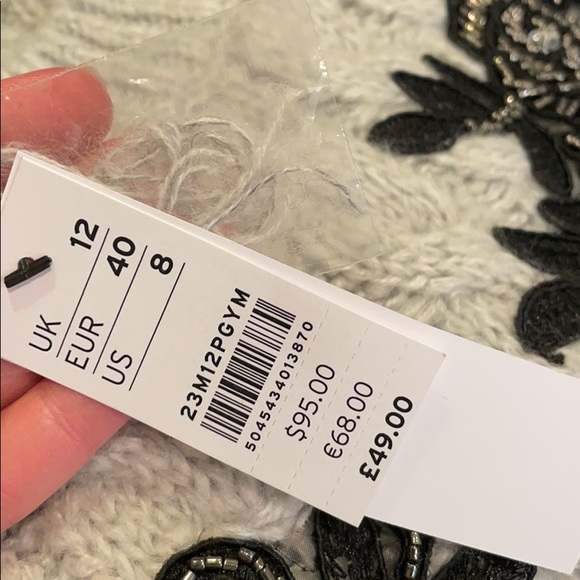 TopShop Sweater | knit,grey, flower beads detail | - Picture 7 of 9